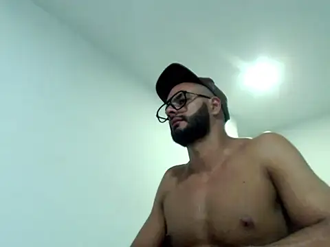 ThiagoToron Live XXX chat