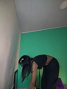 Chat XXX en directo de avaleri_cherry