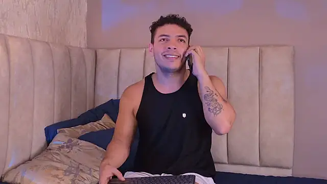 OliverWyse Pertunjukan Webcam