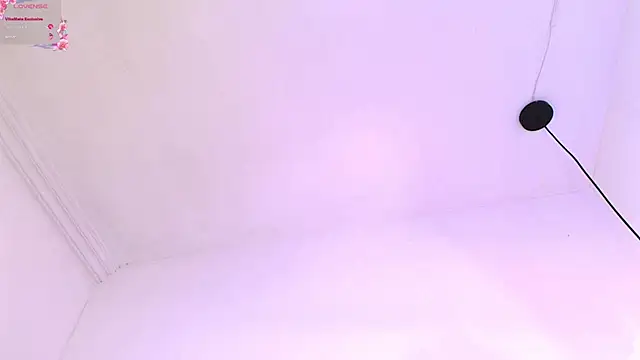 Chat XXX ao vivo de EmmaBecket01