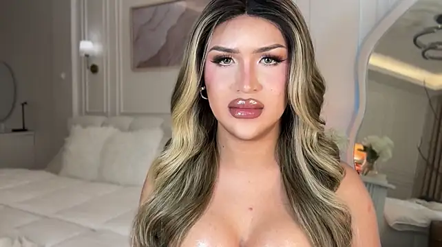 Your_Majesty_Tyra Chat XXX live