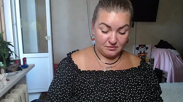 NikaSkylink's Live XXX Chat