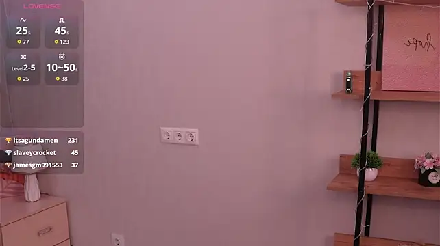 JanitaPhurrough's Live XXX Chat