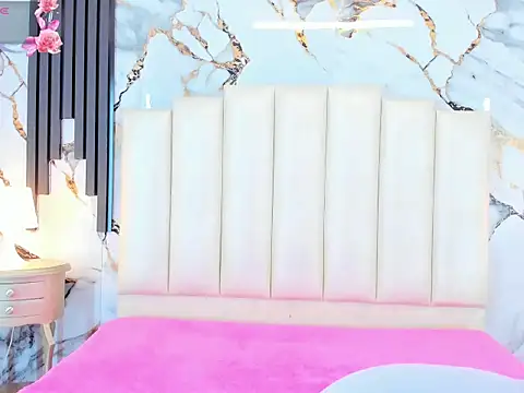 AlanniLane Adlı Modelin Canlı XXX Sohbeti