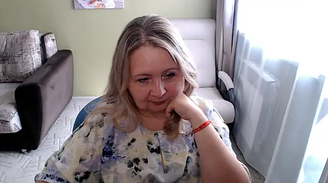 Chat +18 de YanaMayer ao vivo