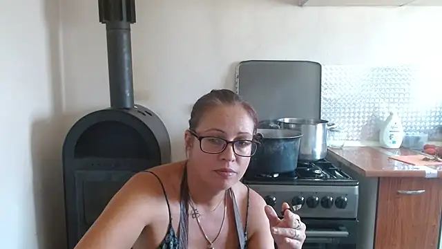 Chat XXX en directo de LadyHellene