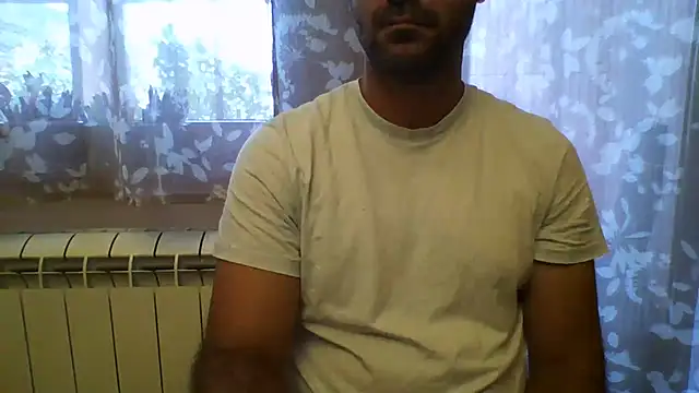playman83 Adlı Modelin Canlı XXX Sohbeti