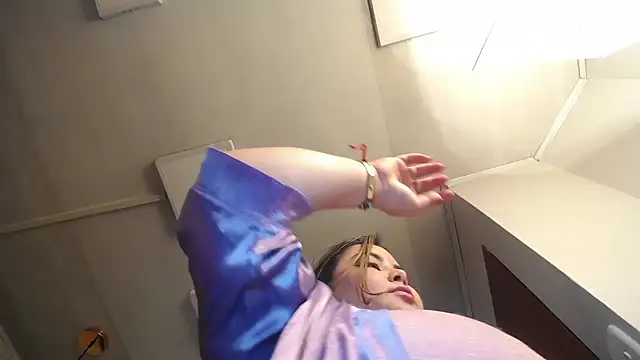 Penelope_Tits' Webcam Show