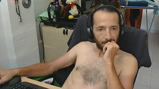 Chat XXX en directo de softail85