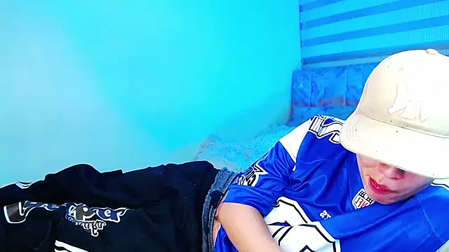 XXX chat uživo modela _justinmoon2