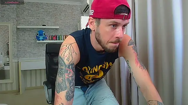 Chatroom XXX en direct de JonahShaw
