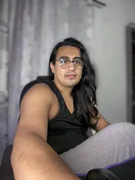 _Dylan_7 Live XXX Chat