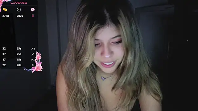 Chat +18 de NATAASHA___ ao vivo