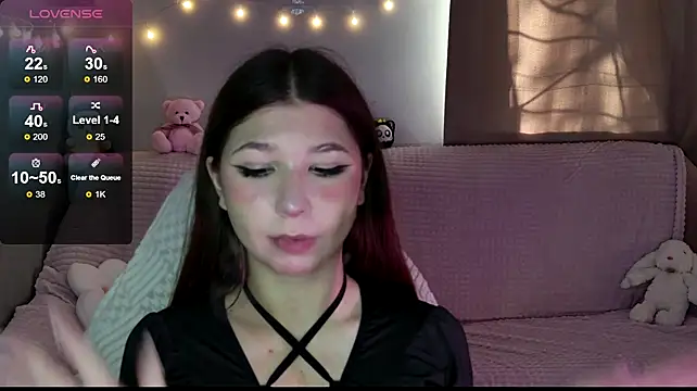 Chatroom XXX en direct de LillyyLilith