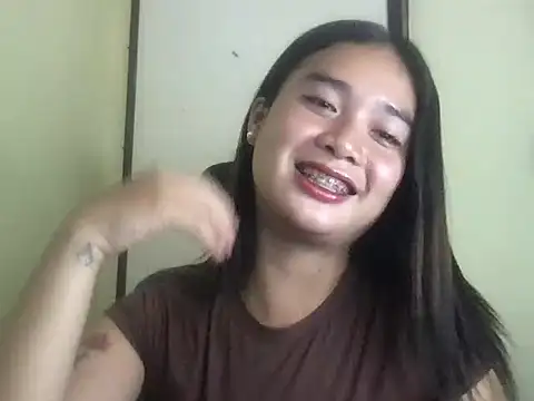 دردشة ShinningEthene الجنسية المباشرة
