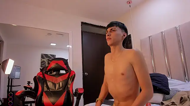 แชท XXX สดของ LeoDrake_