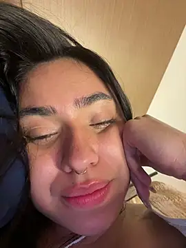 cherry_bunnyx's Live XXX Chat