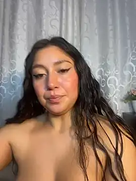 Chat XXX en directo de Antonella_Moreau