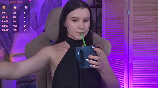 AgataWillis Chat XXX live