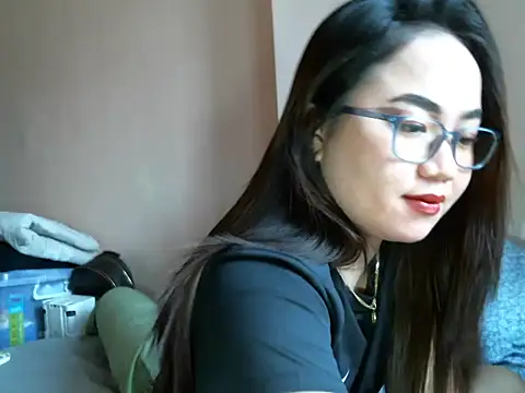 im_your_secret লাইভ XXX চ্যাট