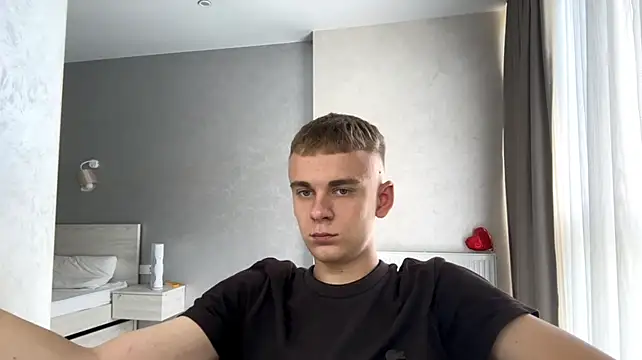 SoloFury's Live XXX Chat
