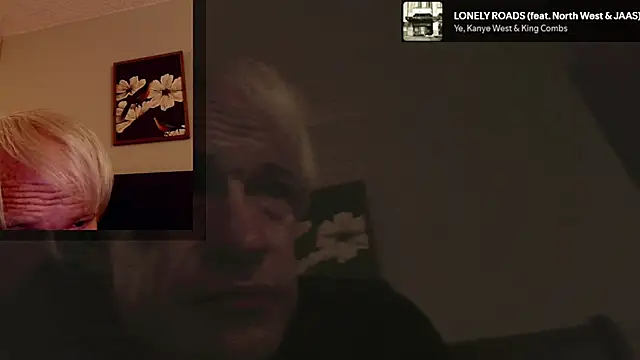 Онлайн чат XXX Snarfle82