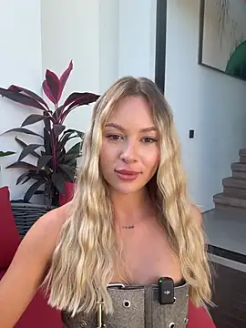 LiaLemo – webcam-show