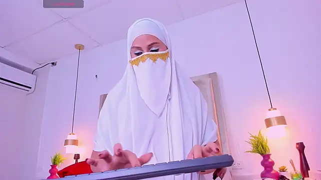 عرض كام aisha_k