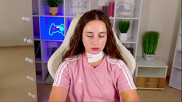 NadinnL: απευθείας συνομιλία ΧΧΧ