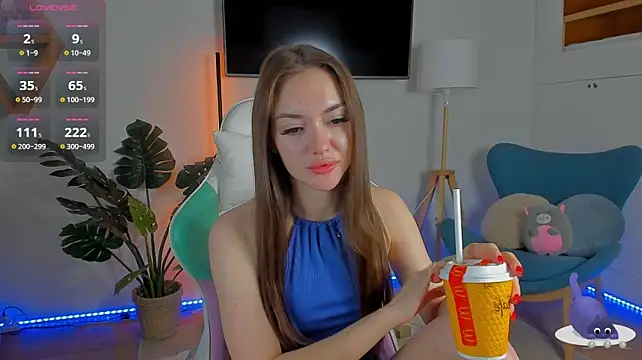 Micky__love Chat XXX live