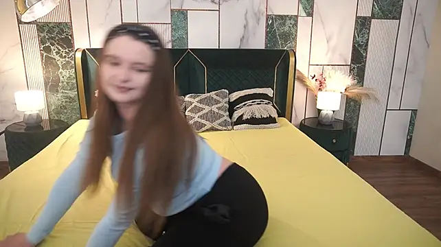MagicPeachh_'s Live XXX Chat