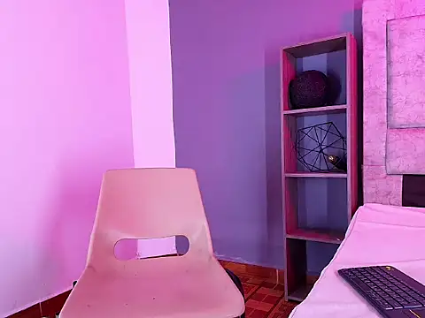 Hey_Noaah élő XXX-chatje