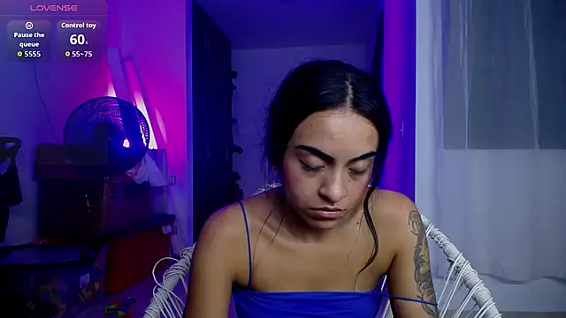 Czat XXX na żywo – Leslie_Bussh_