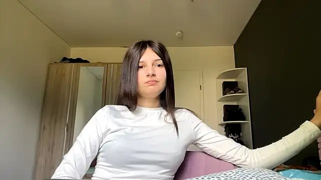 SpanishRooter Live XXX-Chat