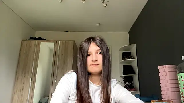 SpanishRooter's Live XXX Chat