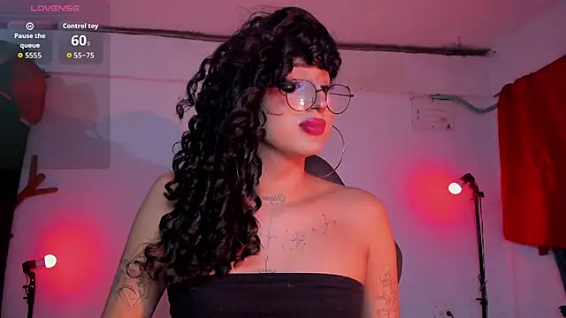 Heka_Prudence Live XXX-Chat