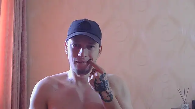 frama666 live XXX chat