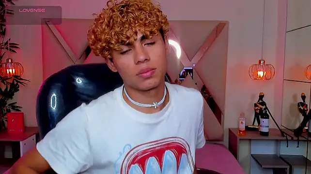 عرض كام Anyelo_Twink