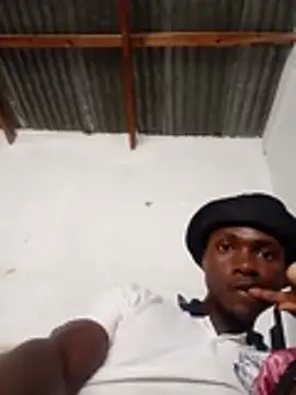Damn_12V Webcam Show