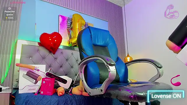 Ethanx18_ Chat XXX in diretta