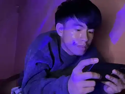 Benevolent_XO_Marc Pertunjukan Webcam
