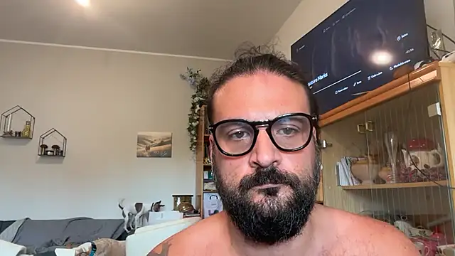 beardo85 Webcam show