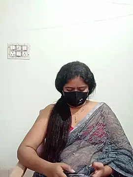 Czat XXX na żywo – kira_forev