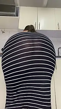 Czat XXX na żywo – Chloee_Peach