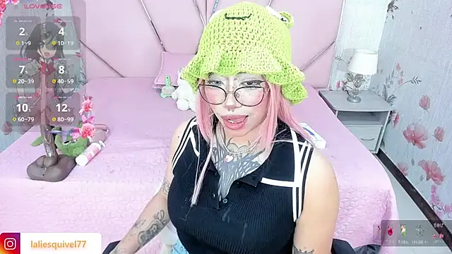 SafiroAgataaa's Live XXX Chat