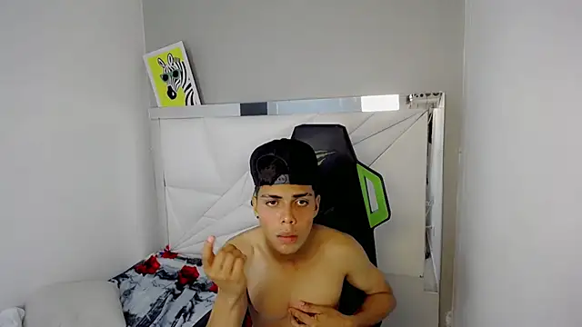 RyanFlirty Live XXX-Chat