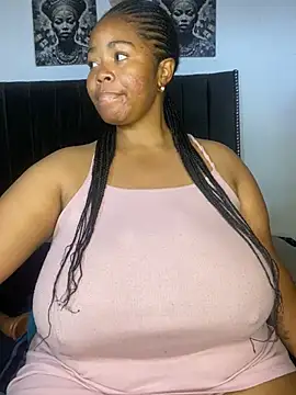 Chat XXX ao vivo de LunaCovenn