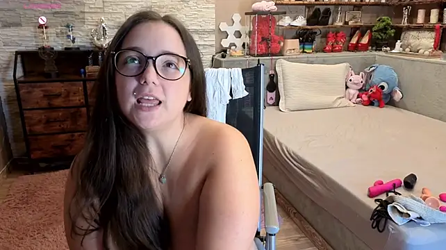 Kimberly-Caprice Chat XXX in diretta