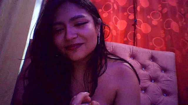 Thania-n Live XXX chat