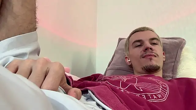 Chat XXX ao vivo de Jeremy1Scott